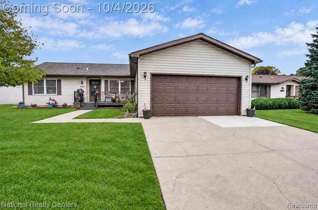 Condo For Sale - 38549 Chestnut Lane  #56<br/> Westland, MI 48185