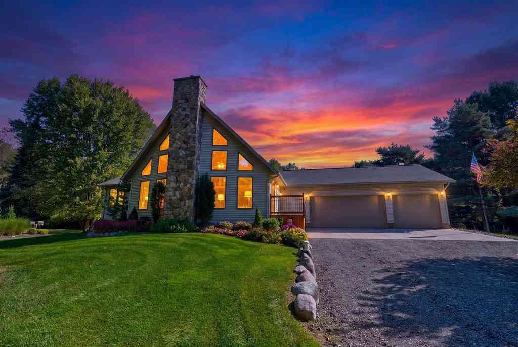 Homes For Sale - 3799 Kirk Road <br/> Vassar, MI 48768