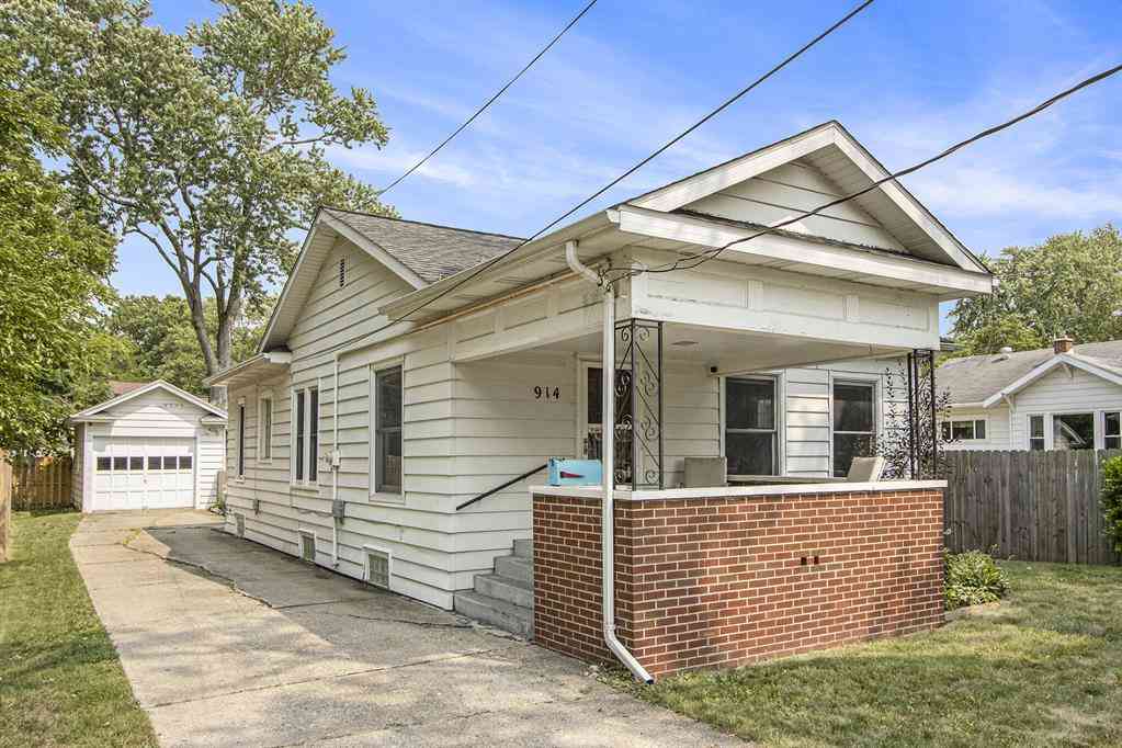 Homes For Sale - 914 Dayton Avenue <br/> Kalamazoo County, Kalamazoo, MI 49048
