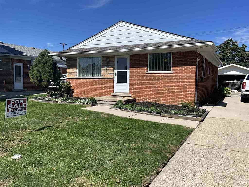 Homes For Sale - 22501 Visnaw Street <br/> Saint Clair Shores, MI 48081