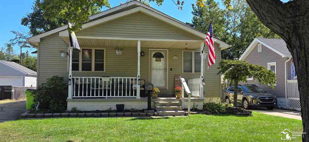 Homes For Sale - 29405 Van Riper Street <br/> Flat Rock, MI 48134