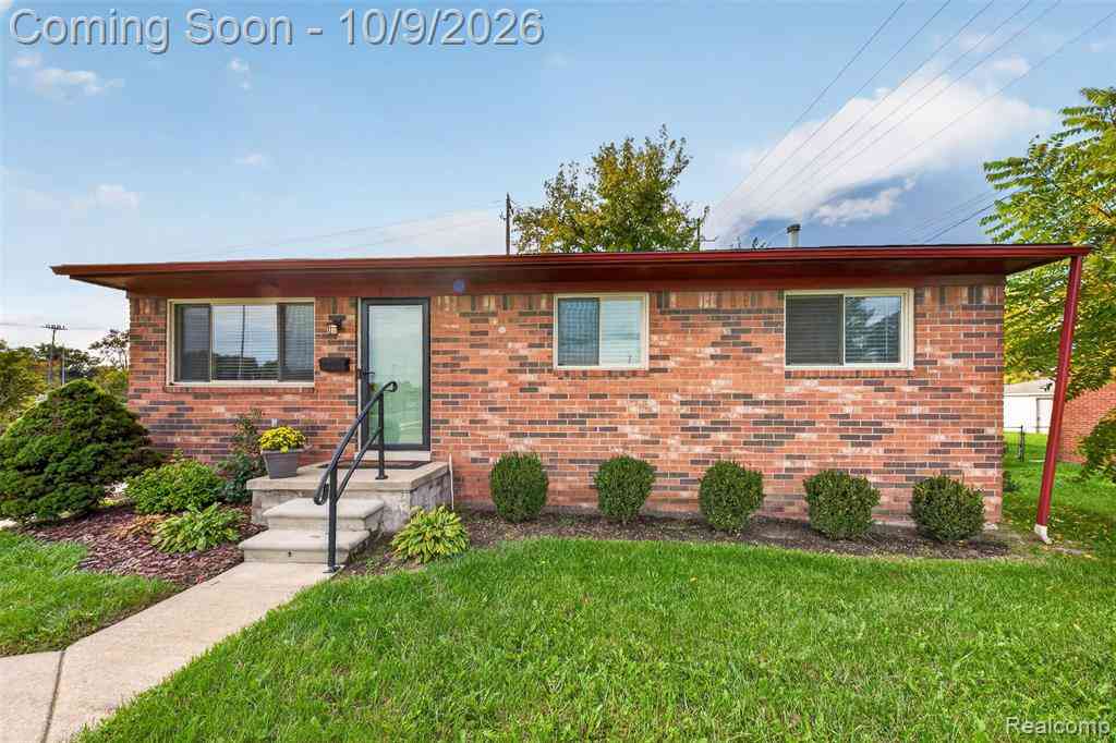 Homes For Sale - 13901 Centralia  <br/> Redford, MI 48239