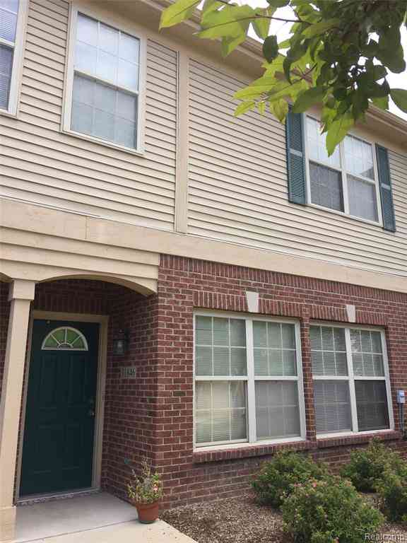 Condo For Rent - 11846 Farmington Road <br/> Livonia, MI 48150