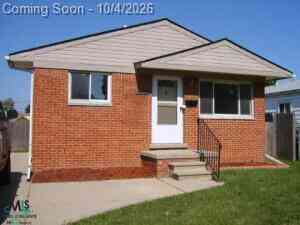 Homes For Sale - 25151 Pearl Street <br/> Macomb County, Roseville, MI 48066