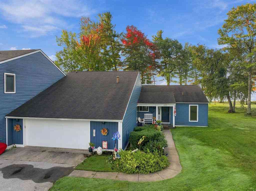 Condo For Sale - 107 North Shore Drive <br/> Cadillac, MI 49601