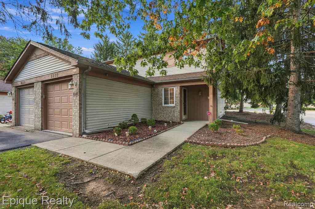 Condo For Sale - 6379 Hunter Pointe Street  #12<br/> Westland, MI 48185