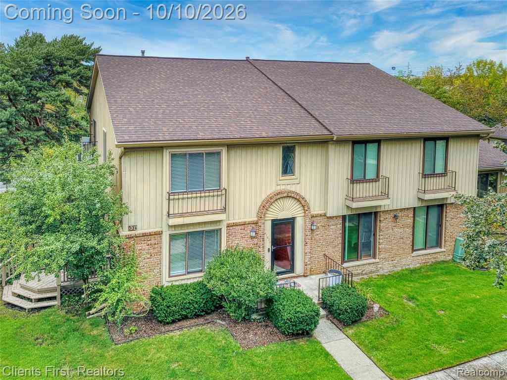 Condo For Sale - 41626 Bedford Drive Drive  #123<br/> Canton, MI 48187