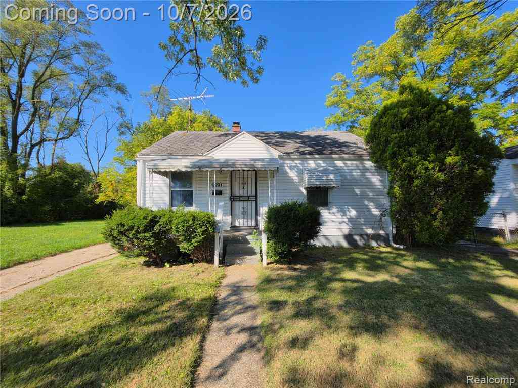 Homes For Sale - 12231 Vaughan Street <br/> Detroit, MI 48228