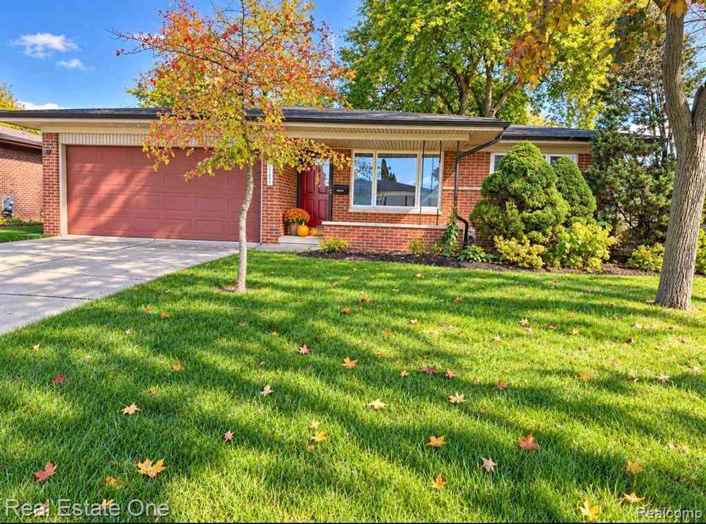 Homes For Sale - 36424 Clifford Drive <br/> Sterling Heights, MI 48312