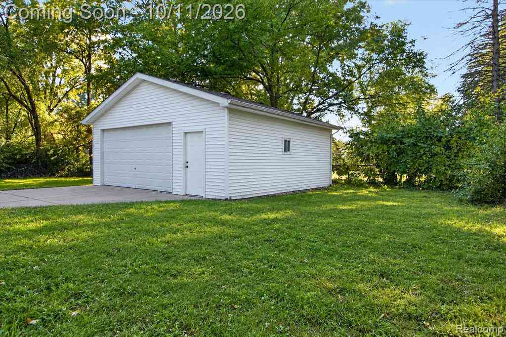 Homes For Sale - 14668 Syracuse Street <br/> Wayne County, Taylor, MI 48180