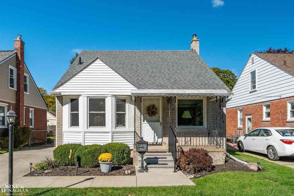 Homes For Sale - 20845 Sunnydale Street <br/> Saint Clair Shores, MI 48081