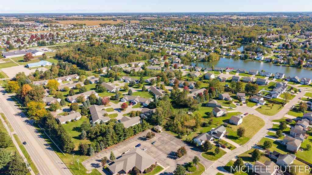 Condo For Sale - 2902 Windswept Ct  <br/> Holland, MI 49424