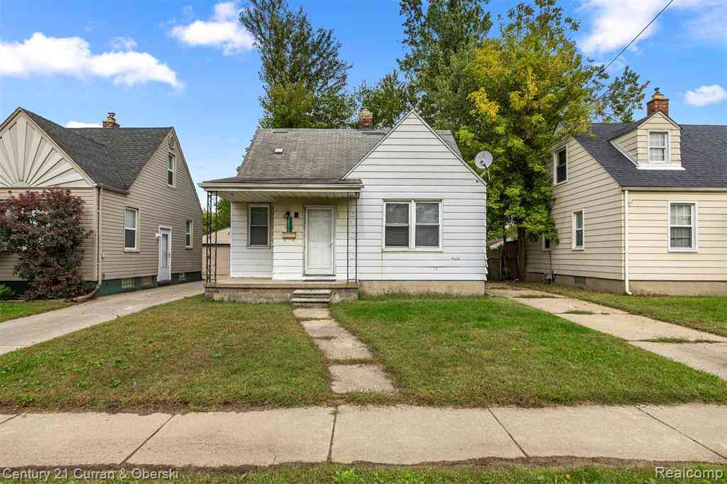 Homes For Sale - 26016 Pennie Street <br/> Dearborn Heights, MI 48125