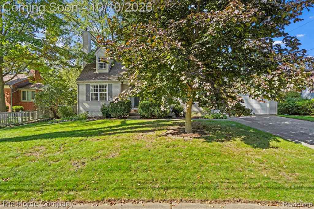 Homes For Sale - 2607 Ardmore Avenue <br/> Royal Oak, MI 48073