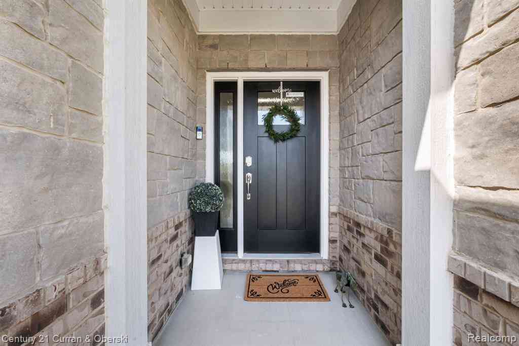 Condo For Sale - 50210 Ogden Road <br/> Canton, MI 48188