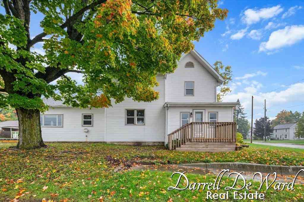 Homes For Sale - 601 W Main Street <br/> Mecosta, MI 49332