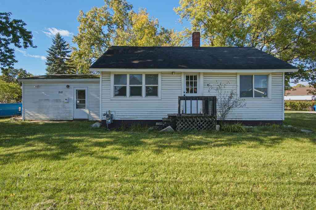 Homes For Sale - 212 S 3rd Avenue <br/> Big Rapids, MI 49307