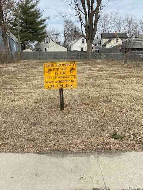 Vacant Land For Sale - 912 Plumb  <br/> Wyandotte, MI 48192