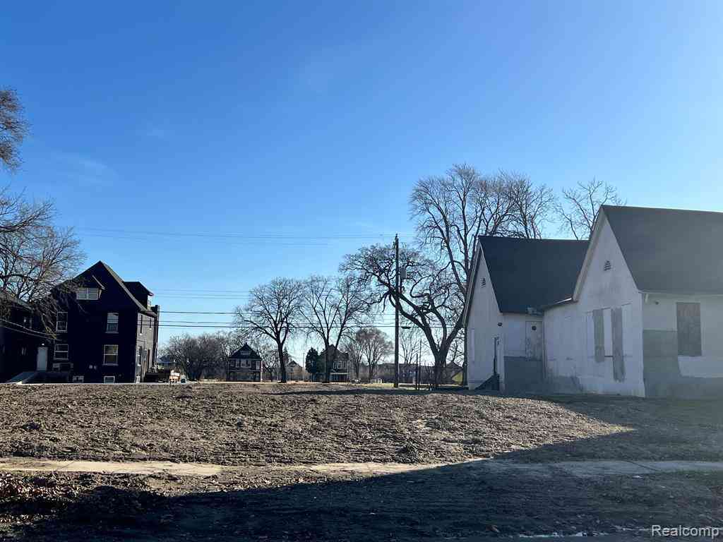 Vacant Land For Sale - 2134 Cadillac Boulevard <br/> Detroit, MI 48214
