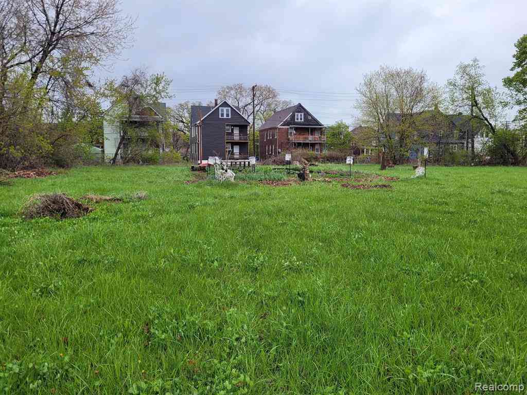 Vacant Land For Sale - 2158 Field Street <br/> Detroit, MI 48214