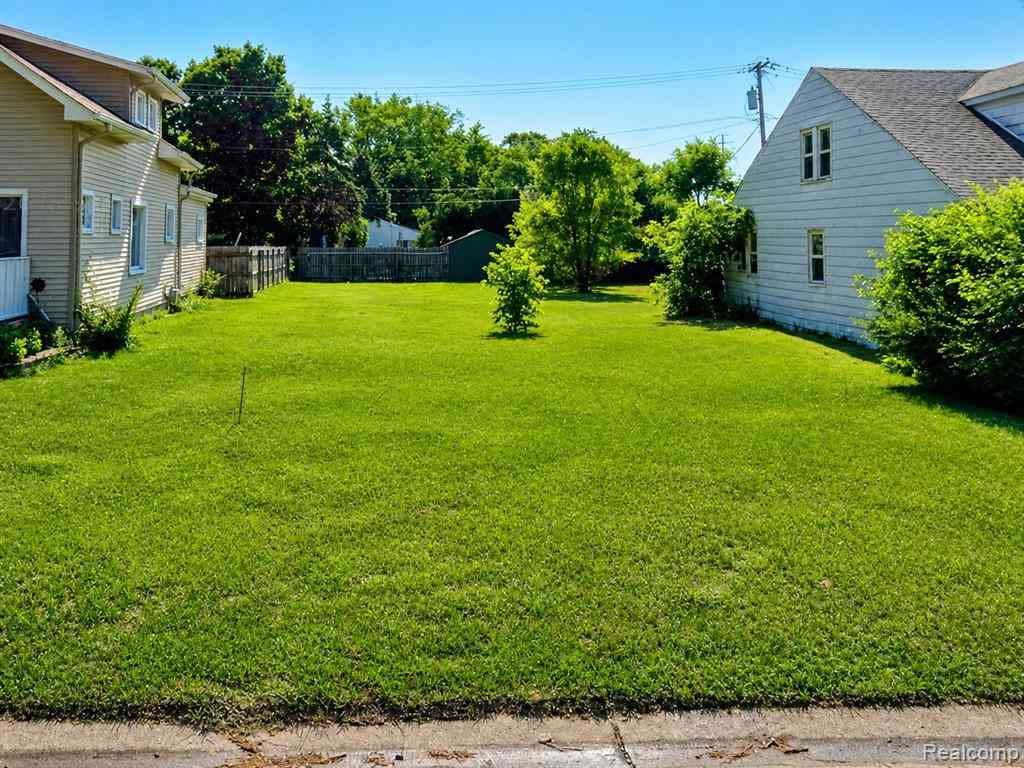 Vacant Land For Sale - 20800 Rensselaer Street <br/> Farmington, MI 48336