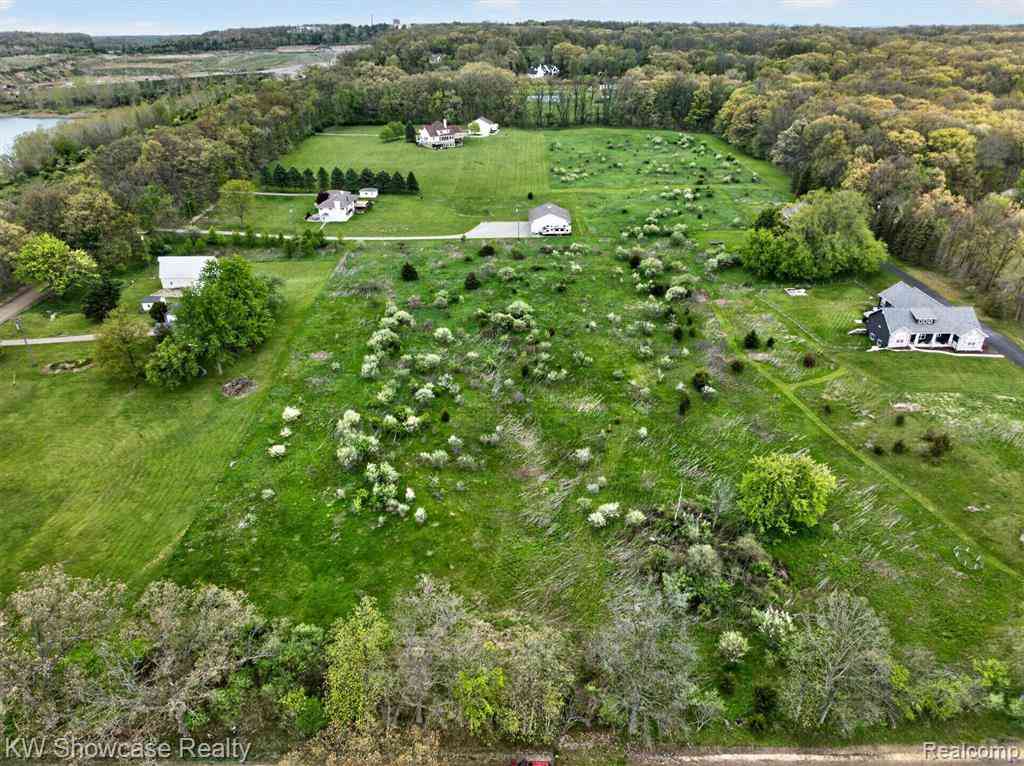 Vacant Land For Sale - 0000 Buno  <br/> Milford, MI 48380