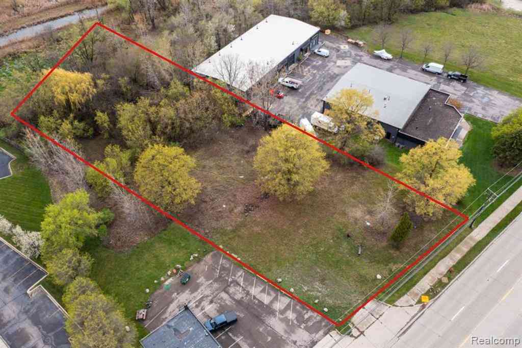 Vacant Land For Rent - 44911 Grand River Avenue <br/> Novi, MI 48375