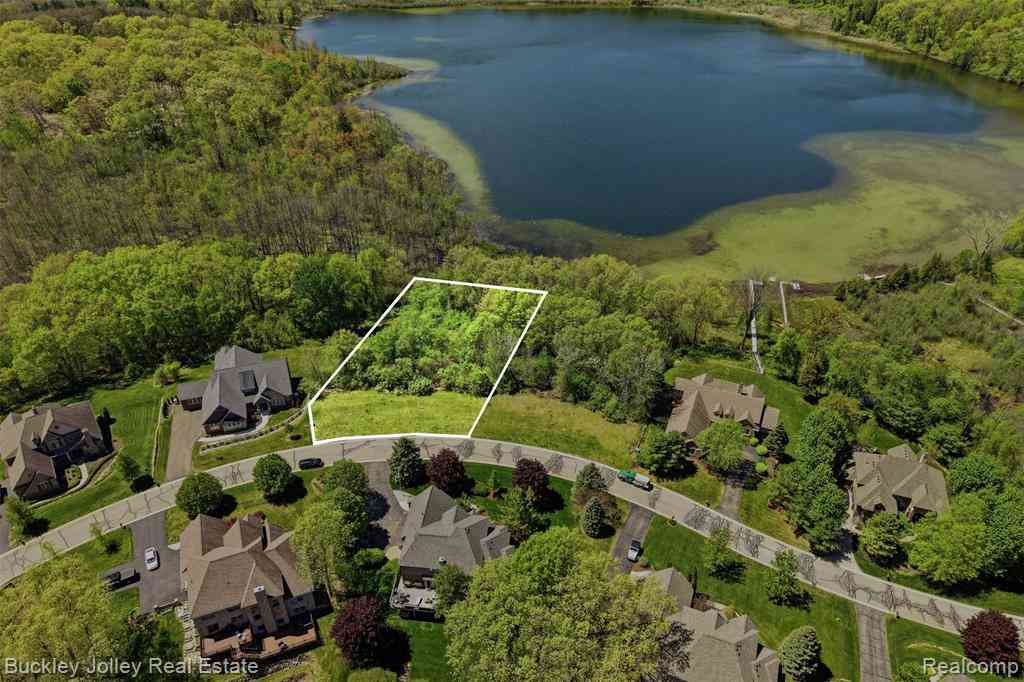Vacant Land For Sale - 5988 Nottingham Point <br/> Brighton, MI 48116