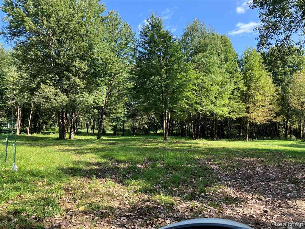 Vacant Land For Sale - 35348 25 Mile Road <br/> New Baltimore, MI 48047