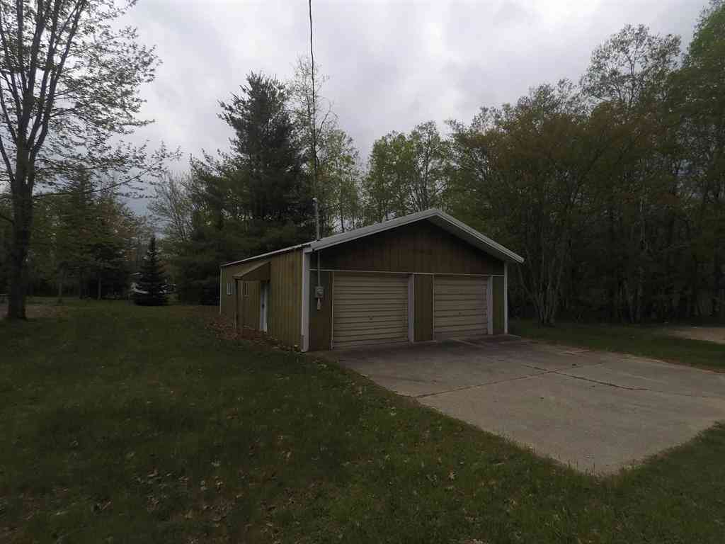 Vacant Land For Sale - 137 Henderson Place <br/> Cadillac, MI 49601