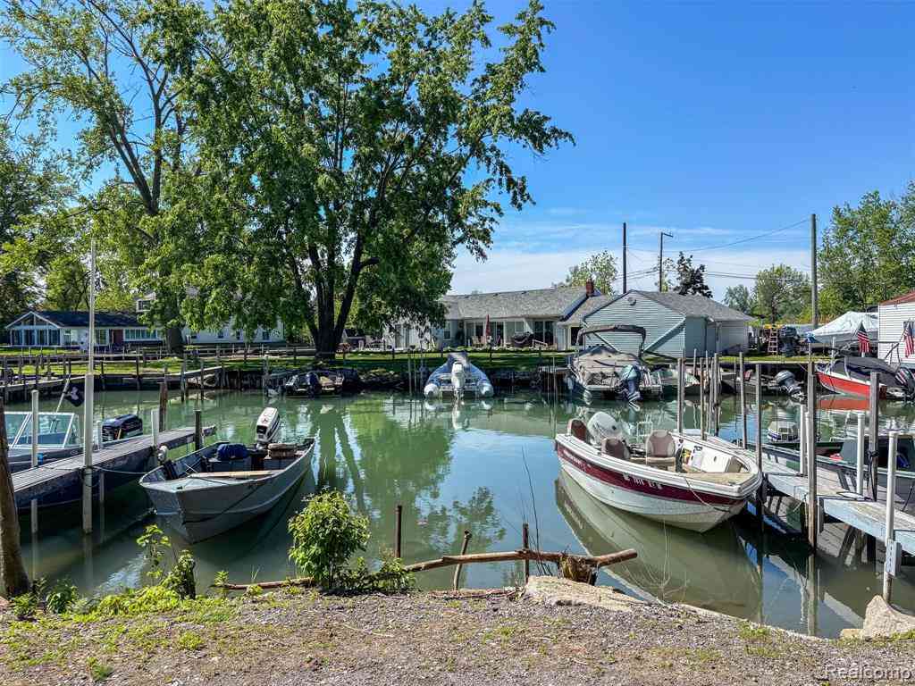 Vacant Land For Sale - RIVER LN River Lane Boat Wls  <br/> Wayne County, Grosse Ile, MI 48138