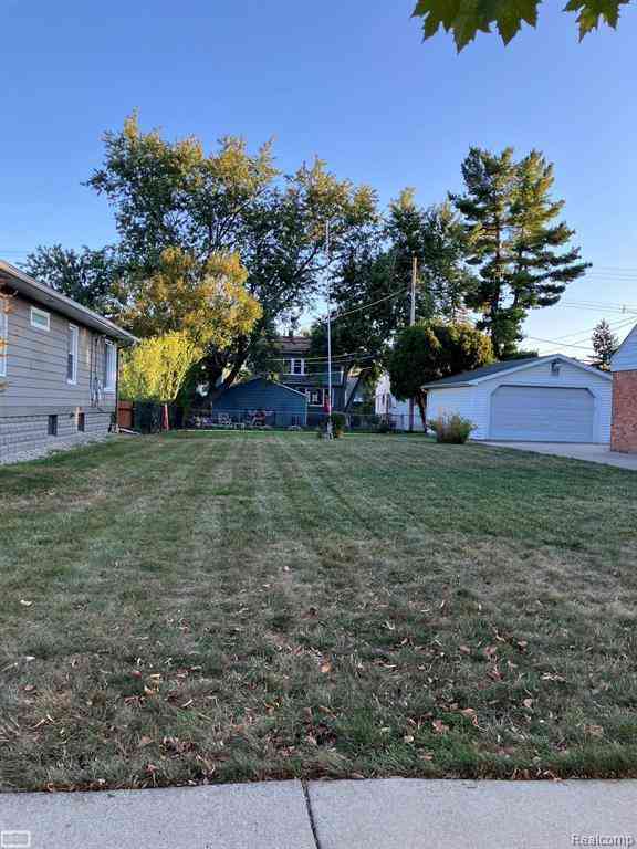 Vacant Land For Sale - 1137 Larkmoor  <br/> Berkley, MI 48072