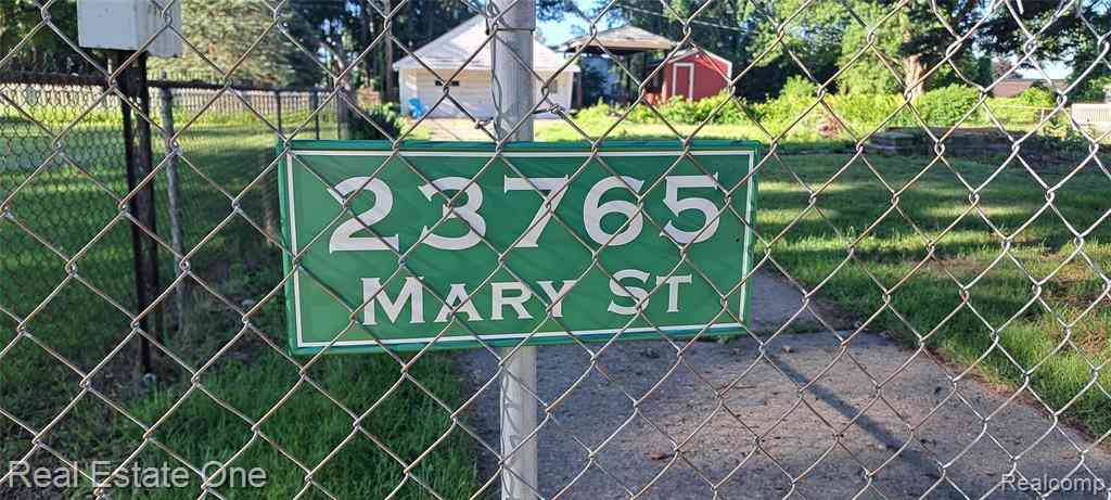 Vacant Land For Sale - 23765 Mary Street <br/> Taylor, MI 48180