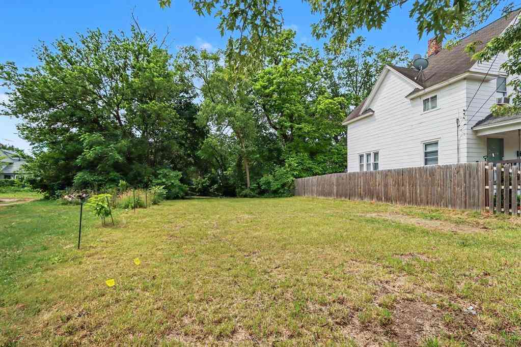 Vacant Land For Sale - 1016 E Vine Street <br/> Kalamazoo, MI 49001