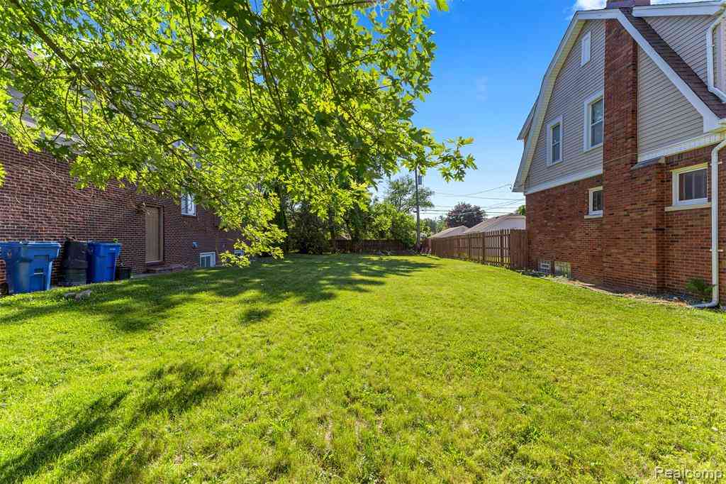 Vacant Land For Sale - 0000 Kingsbury Street <br/> Dearborn Heights, MI 48127
