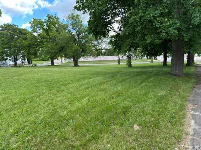 Vacant Land For Sale - 122 Washington Street <br/> Pontiac, MI 48341