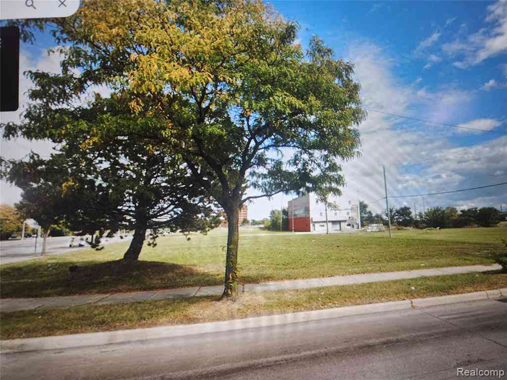Vacant Land For Sale - 11400 E Jefferson Avenue <br/> Detroit, MI 48214