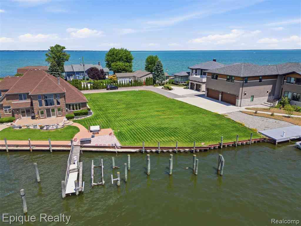 Vacant Land For Sale - 33126 N River Road <br/> Macomb County, Harrison Township, MI 48045