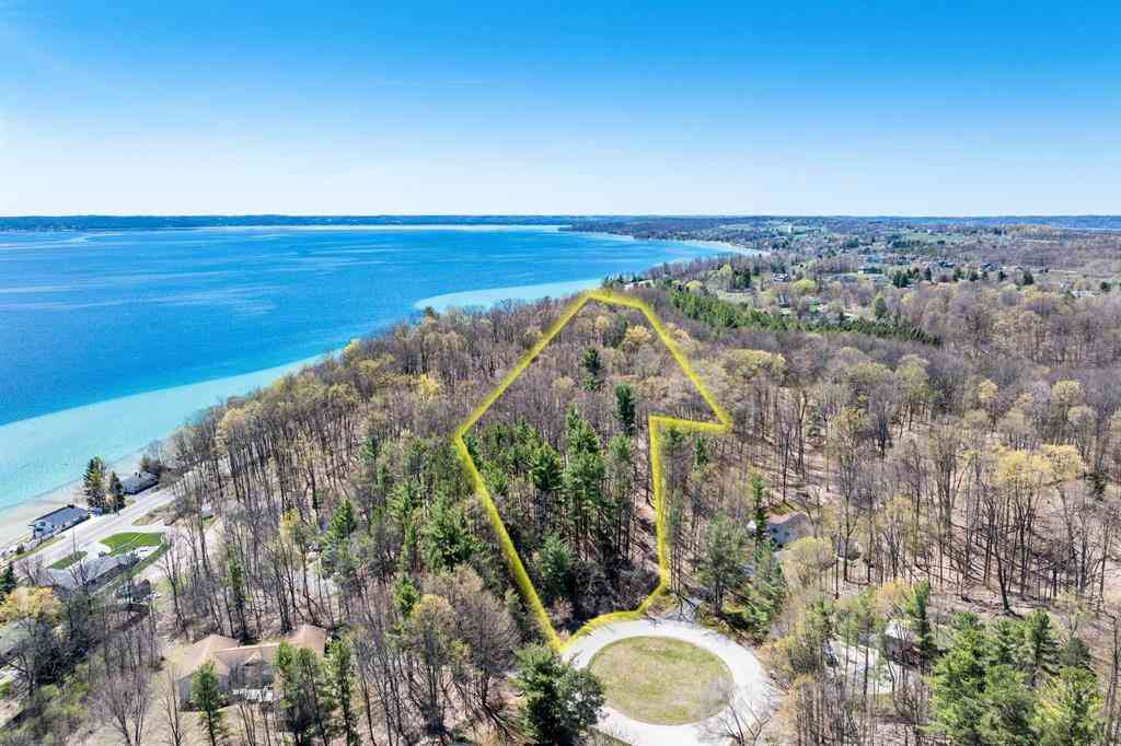 Vacant Land For Sale - LOT 21 Moonrise Court <br/> Traverse City, MI 49686