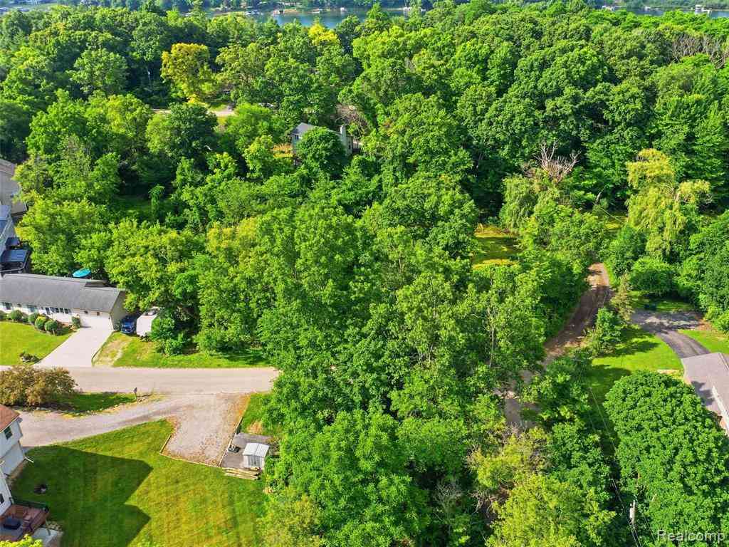 Vacant Land For Sale - 00 Johnson Drive  <br/> Lake Orion, MI 48362