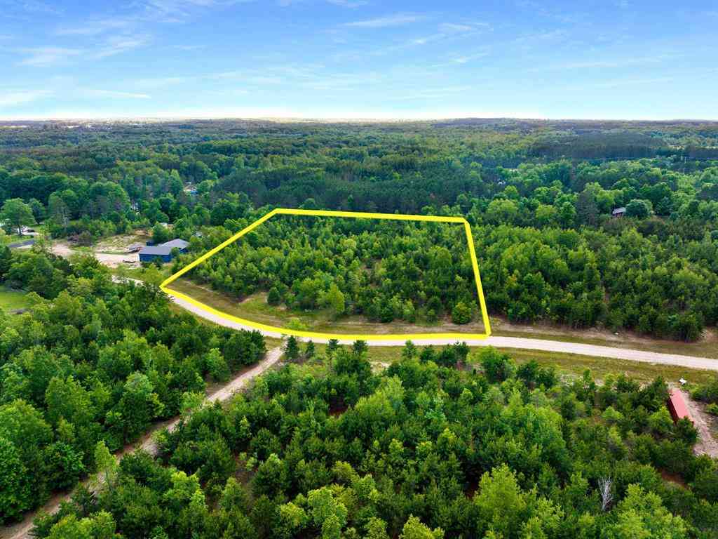 Vacant Land For Sale - 0000 Maple Farms Lane <br/> Grand Traverse County, Kingsley, MI 49649