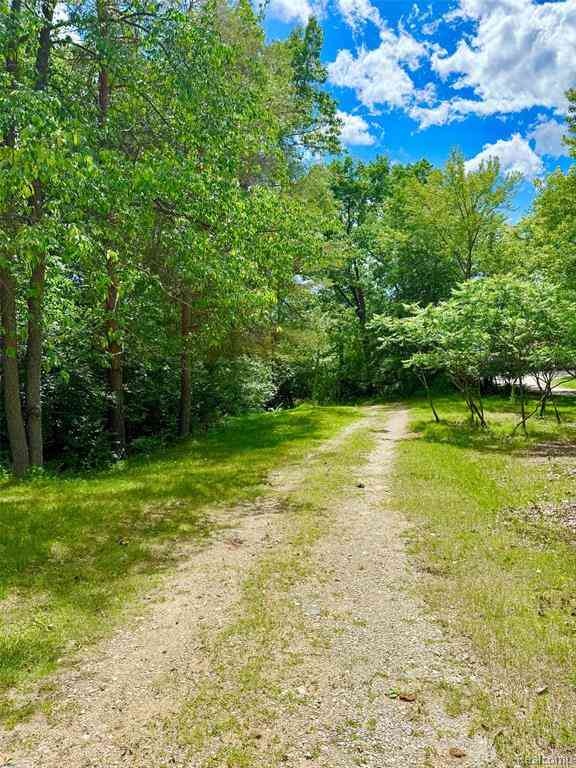 Vacant Land For Sale - 7285 Parkwood Drive <br/> Fenton, MI 48430
