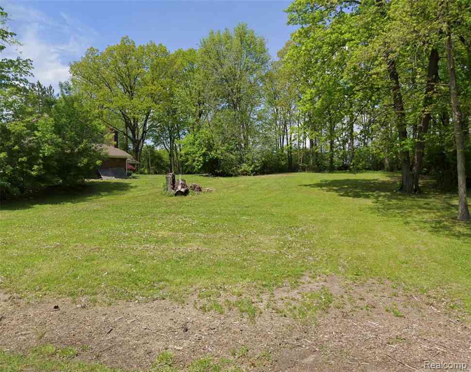 Vacant Land For Sale - 562 Kendry  <br/> Oakland County, Bloomfield Hills, MI 48302