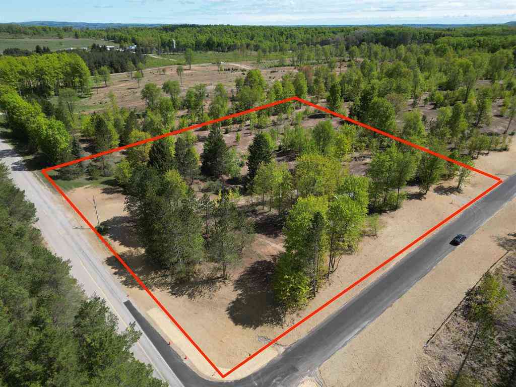 Vacant Land For Sale - 1007 E Solaris Way <br/> Leelanau County, Maple City, MI 49664