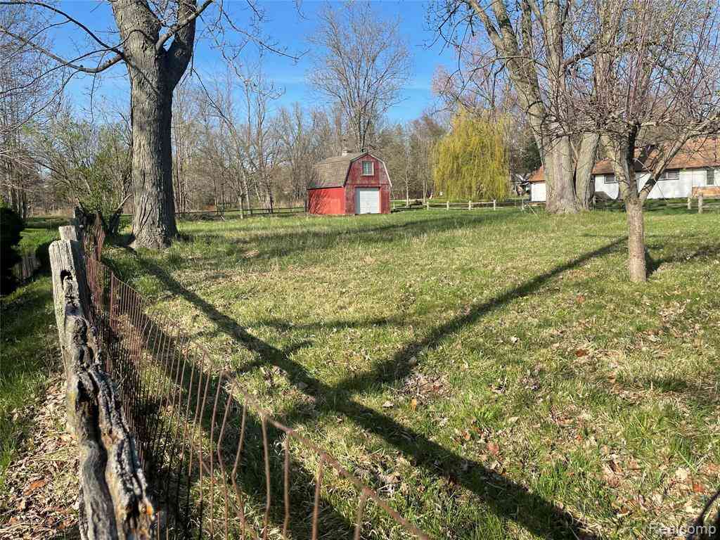Vacant Land For Sale - LOT 2 Elmhurst Drive <br/> Howell, MI 48843