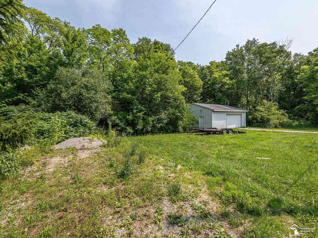 Vacant Land For Sale - 1606 Mooreville Road <br/> Washtenaw County, Milan, MI 48160