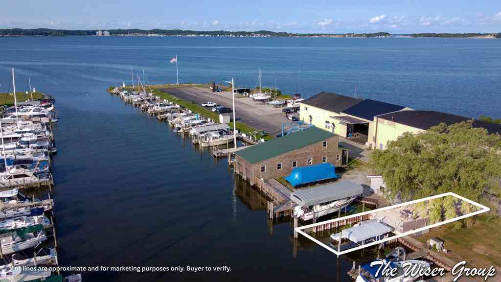 Vacant Land For Sale - 332 Cihak Street <br/> Muskegon, MI 49445