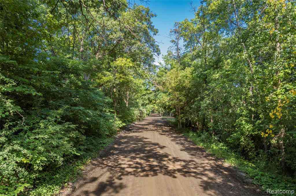 Vacant Land For Sale - 000 Holdridge Rd  <br/> Holly, MI 48462