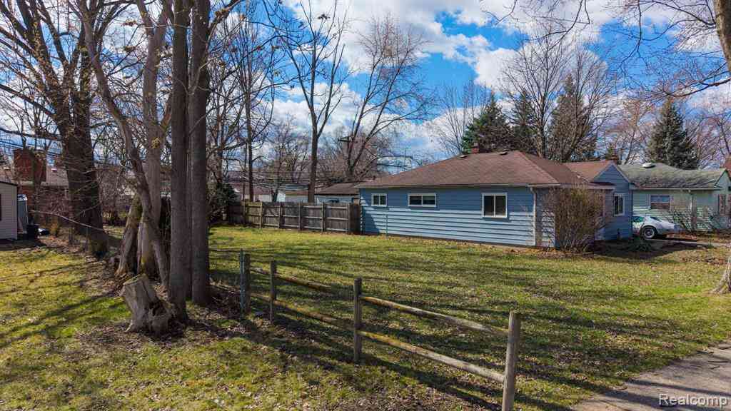 Vacant Land For Sale - 21913 Powers Avenue <br/> Wayne County, Dearborn Heights, MI 48125