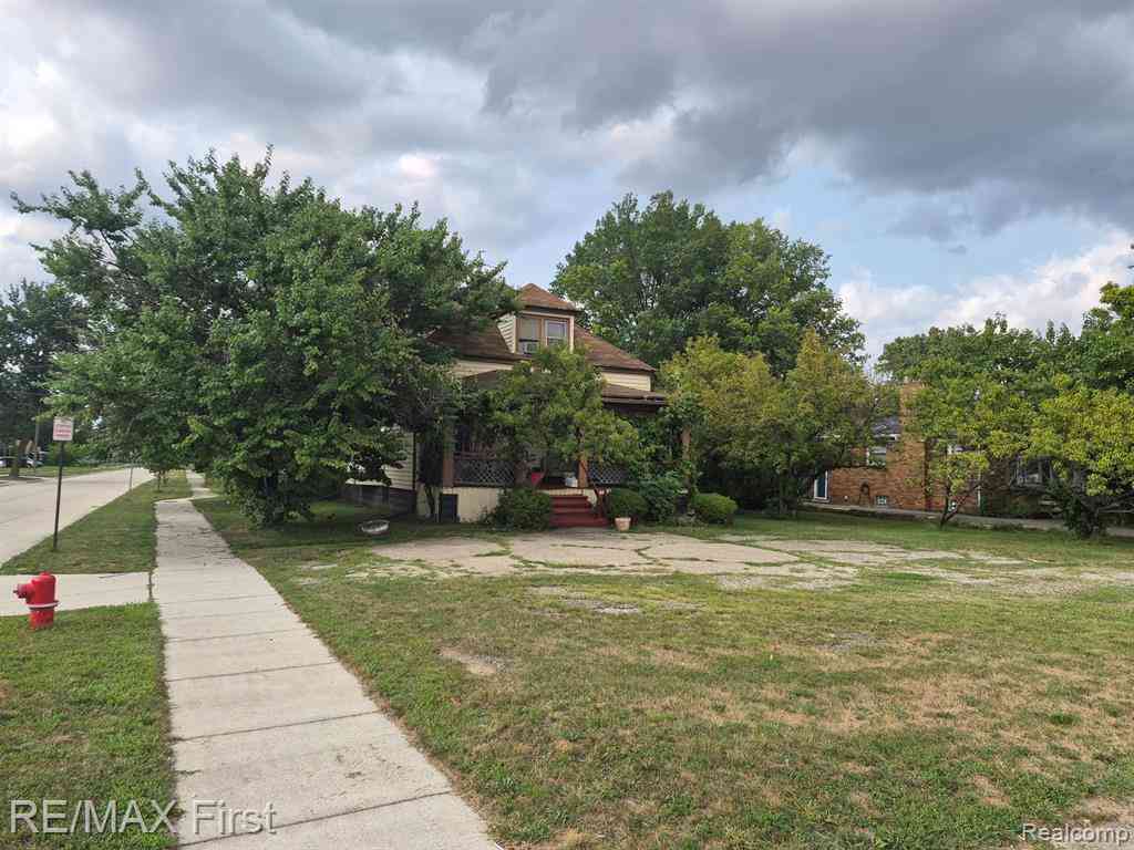 Vacant Land For Sale - 4879 E 9 Mile Road <br/> Warren, MI 48089